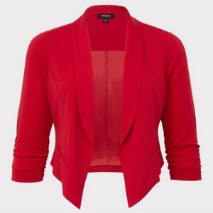 Torrid Light Crepe Ruched Sleeve Blazer Size 4 (26W)